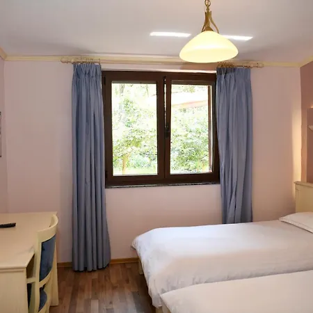 Restaurant Dreri מלון 4*