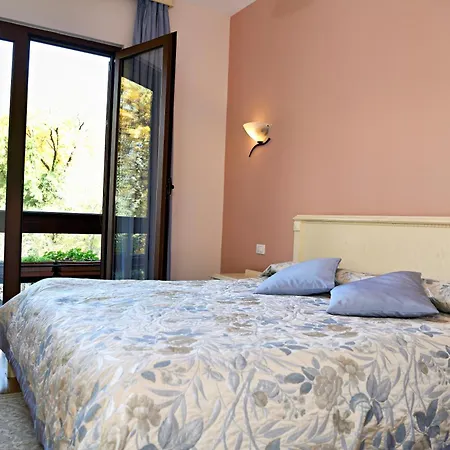 Restaurant Dreri מלון טיראנה