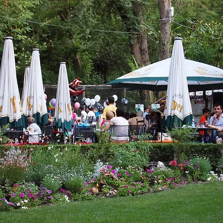 Szálloda Restaurant Dreri Tirana